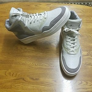 Article Number shoes